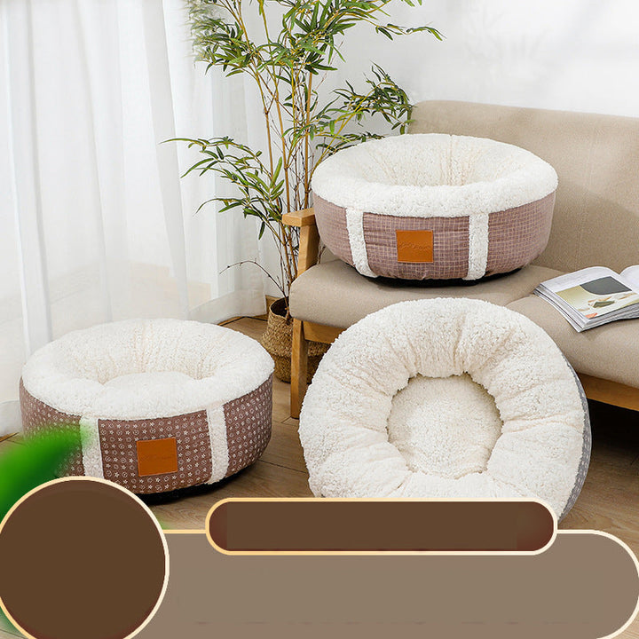 Keep Your Furry Friend Warm This Winter with Our Super Soft Pet Bed