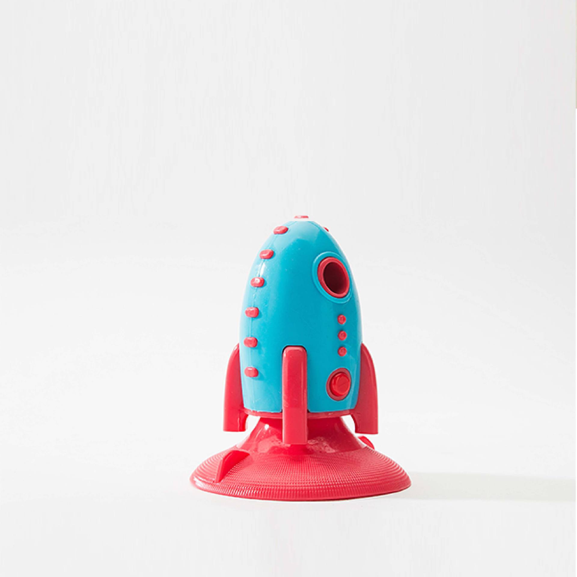 Rocket Leaking Food Dog Bite Toys